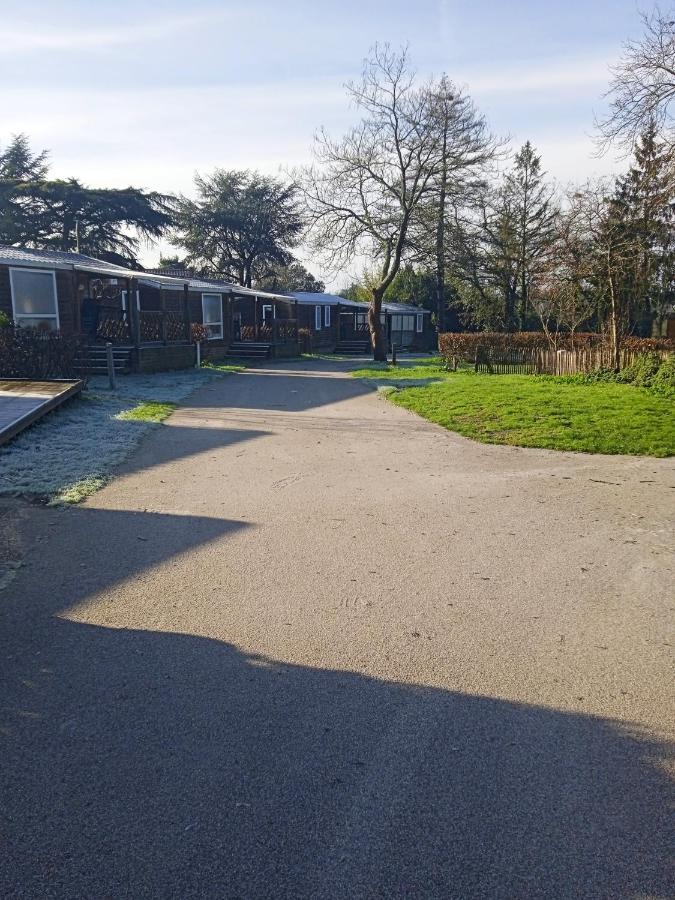 Camping Onlycamp Du Moulin Clisson Exteriör bild